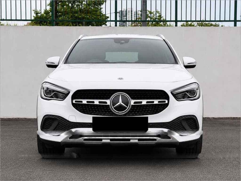 Mercedes-Benz GLA-Class GLA200 Sport, photo 1 of 10